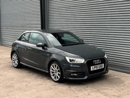AUDI A1 1.4 TFSI S line