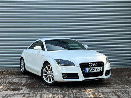 AUDI TT 1.8 TFSI Sport