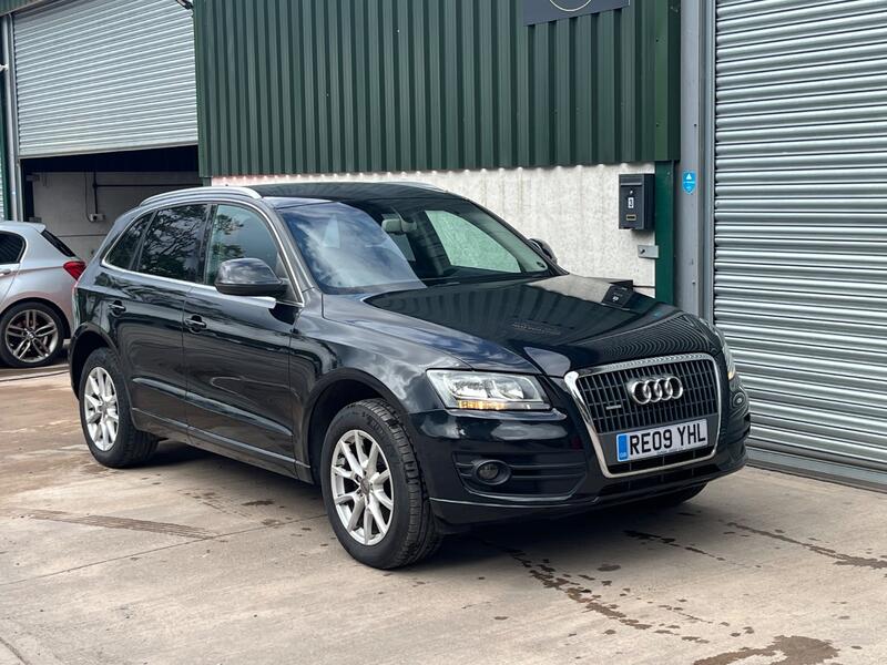 AUDI Q5 2.0 TDI SE